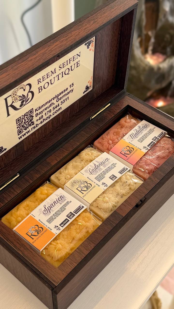 Tropisches Paradies Box